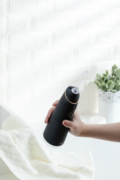 Портативний іригатор Longevita PREMIUM FC2662 Портативний іригатор Longevita PREMIUM FC2662 4